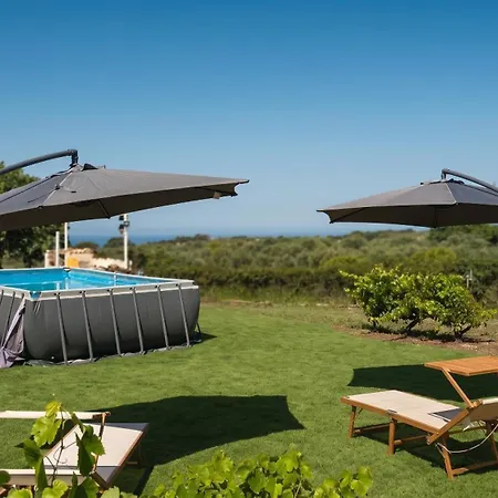 Miramare Peaceful Oasis With Garden, Pool And Sea View In Villa