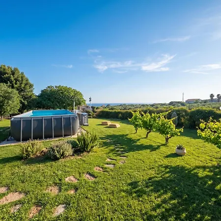 Villa Miramare Peaceful Oasis With Garden, Pool And Sea View In